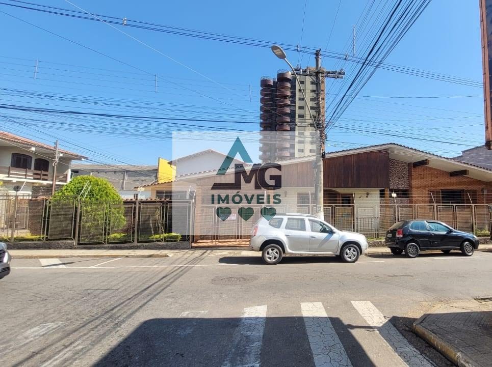 Casa à venda com 3 quartos, 1 suíte, 6 vagas e 447m² no Centro, Três Corações (MG) — foto 25 de 30
