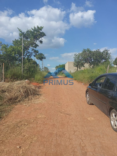 Lote / Terreno em Planalto  -  Mateus Leme