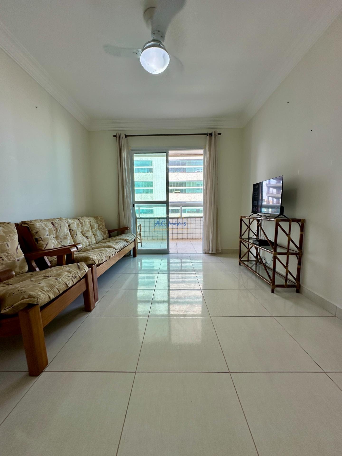 Apartamento à venda com 2 quartos, 1 suíte, 1 vaga e 92m² no Vila Caiçara, Praia Grande (SP) — foto 4 de 22