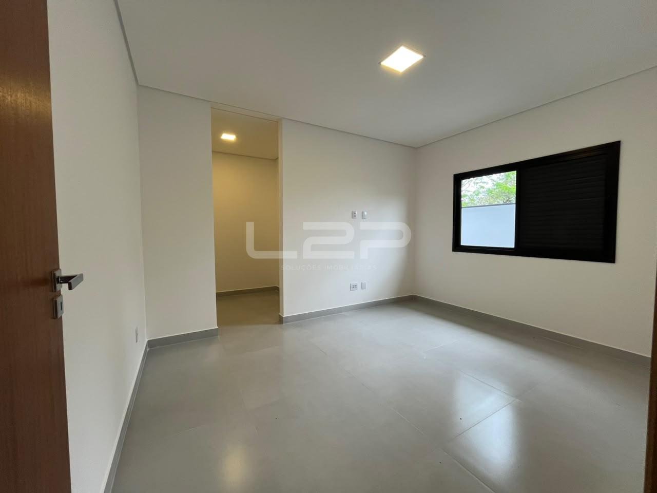 Casa à venda com 3 quartos, 3 suítes, 4 vagas e 184m² no Villagio Azzure, Itupeva (SP) — foto 19 de 30