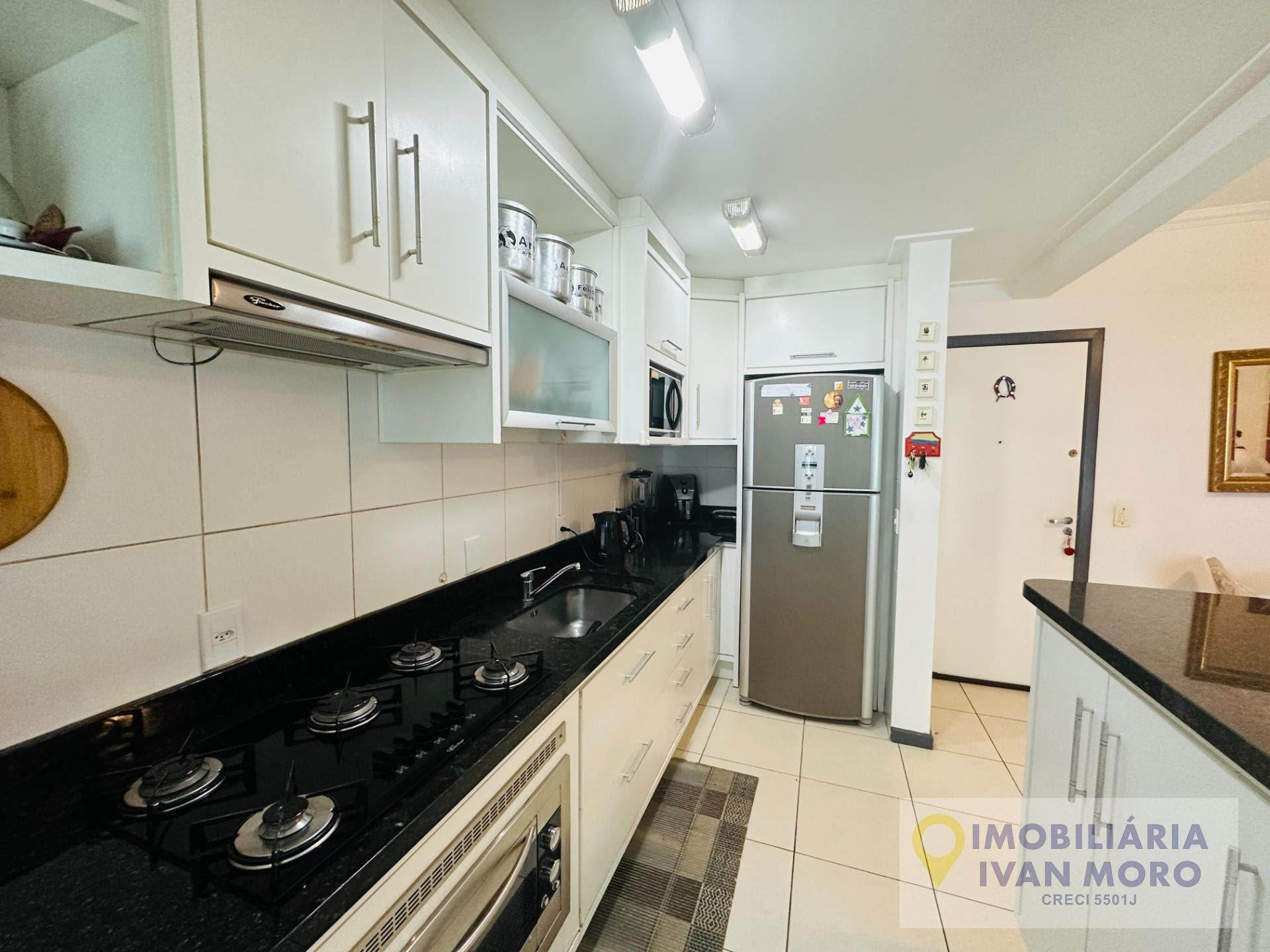 Apartamento à venda com 2 quartos, 1 suíte, 1 vaga e 72m² no Ingleses Norte, Florianópolis (SC) — foto 8 de 28