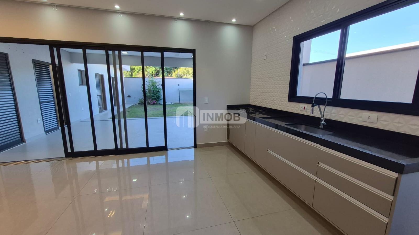 Casa à venda com 3 quartos, 1 suíte, 3 vagas e 191m² no Caminho Novo, Tremembé (SP) — foto 15 de 30