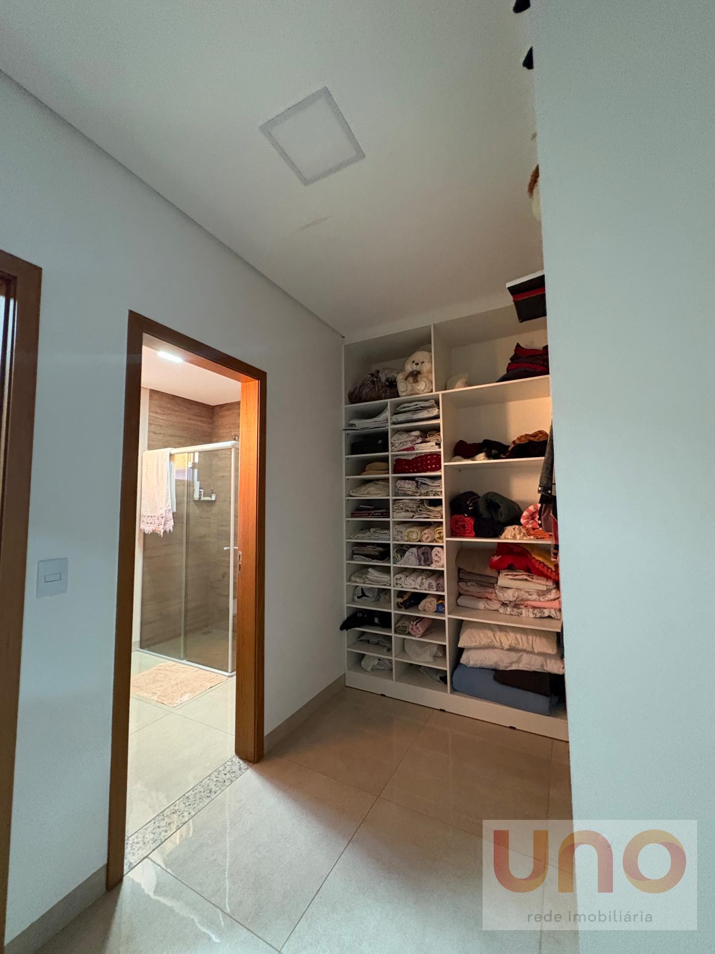 Casa à venda com 3 quartos, 3 suítes, 3 vagas e 226m² no Vila Vilas Boas, Campo Grande (MS) — foto 27 de 30
