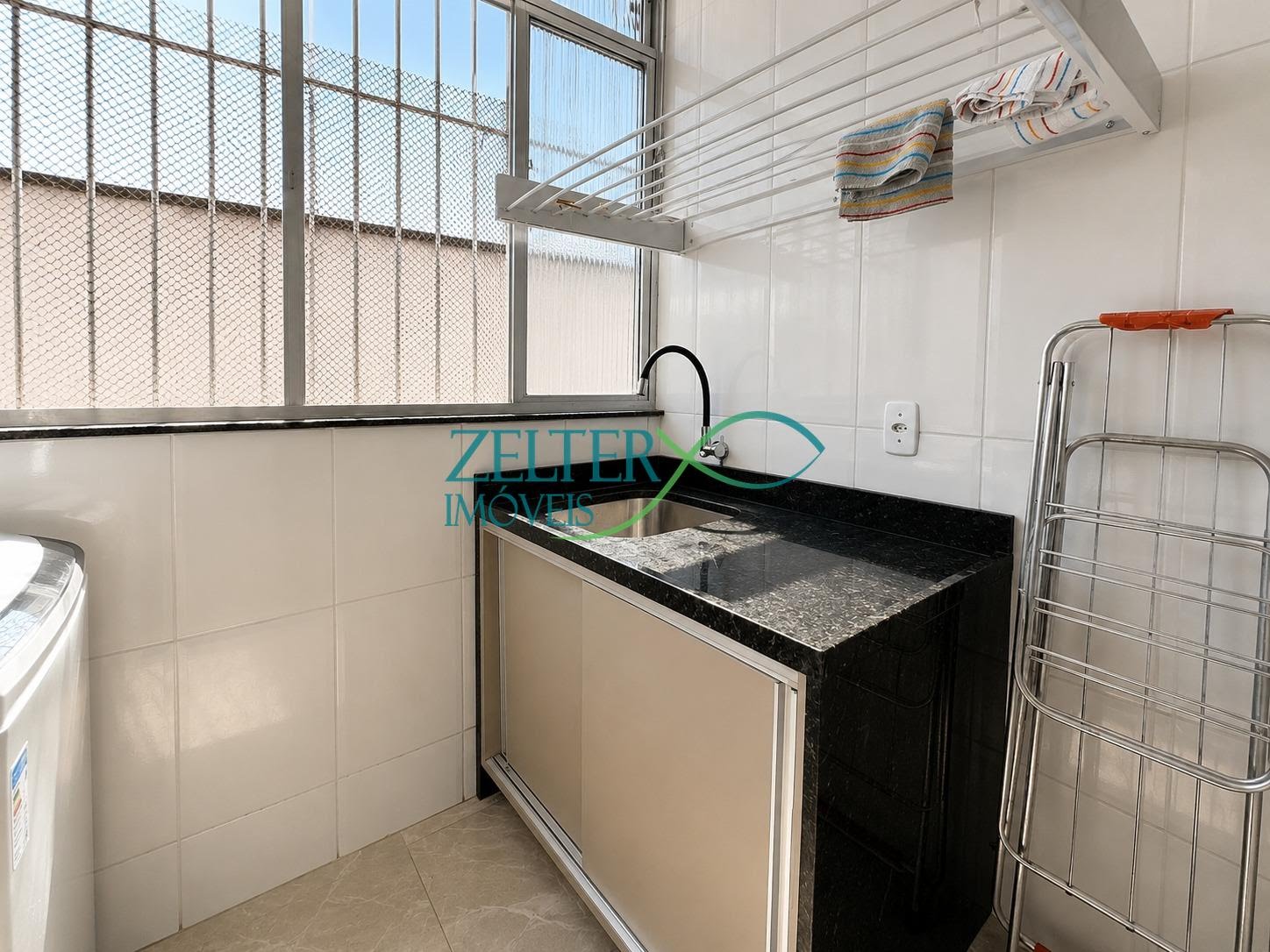 Apartamento à venda com 2 quartos, 1 banheiro e 61m² no Vila Kosmos, Rio de Janeiro (RJ) — foto 8 de 14