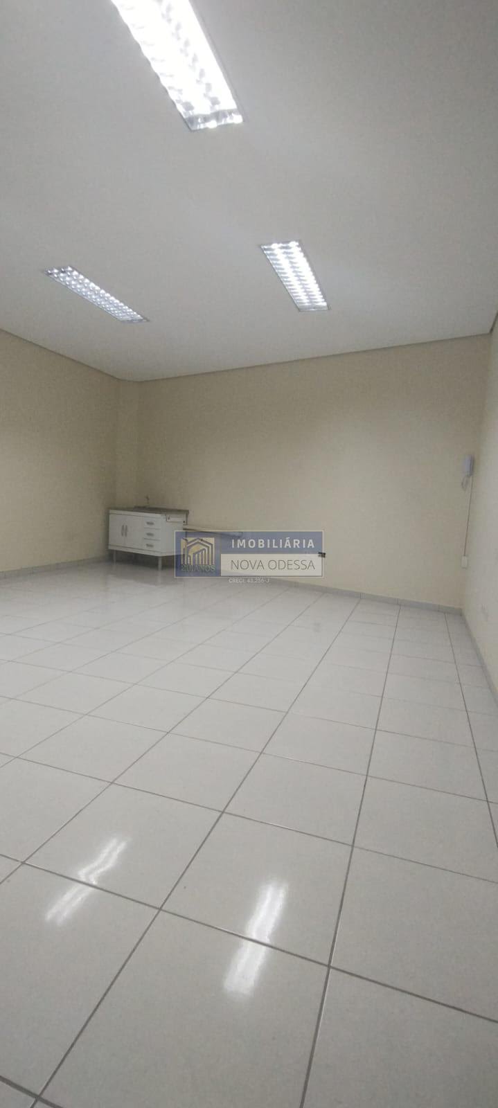 Sala para Locação em Cidade Jardim I, Americana | 51,88m²