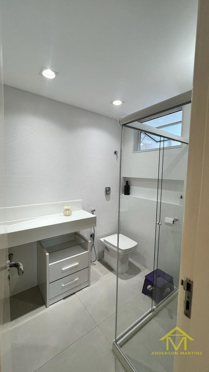 Cobertura à venda com 3 quartos, 4 banheiros, 2 vagas e 250m² no Jardim da Penha, Vitória (ES) — foto 11 de 12