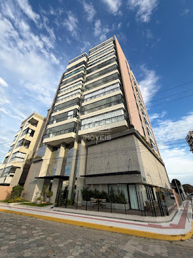Apartamento em Gravatá  -  Navegantes