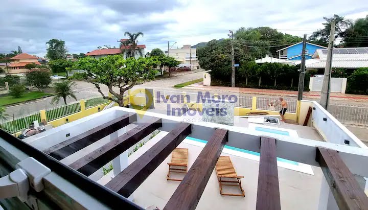 Casa para alugar com 7 quartos, 5 banheiros, 4 vagas e 350m² no Daniela, Florianópolis (SC) — foto 24 de 30