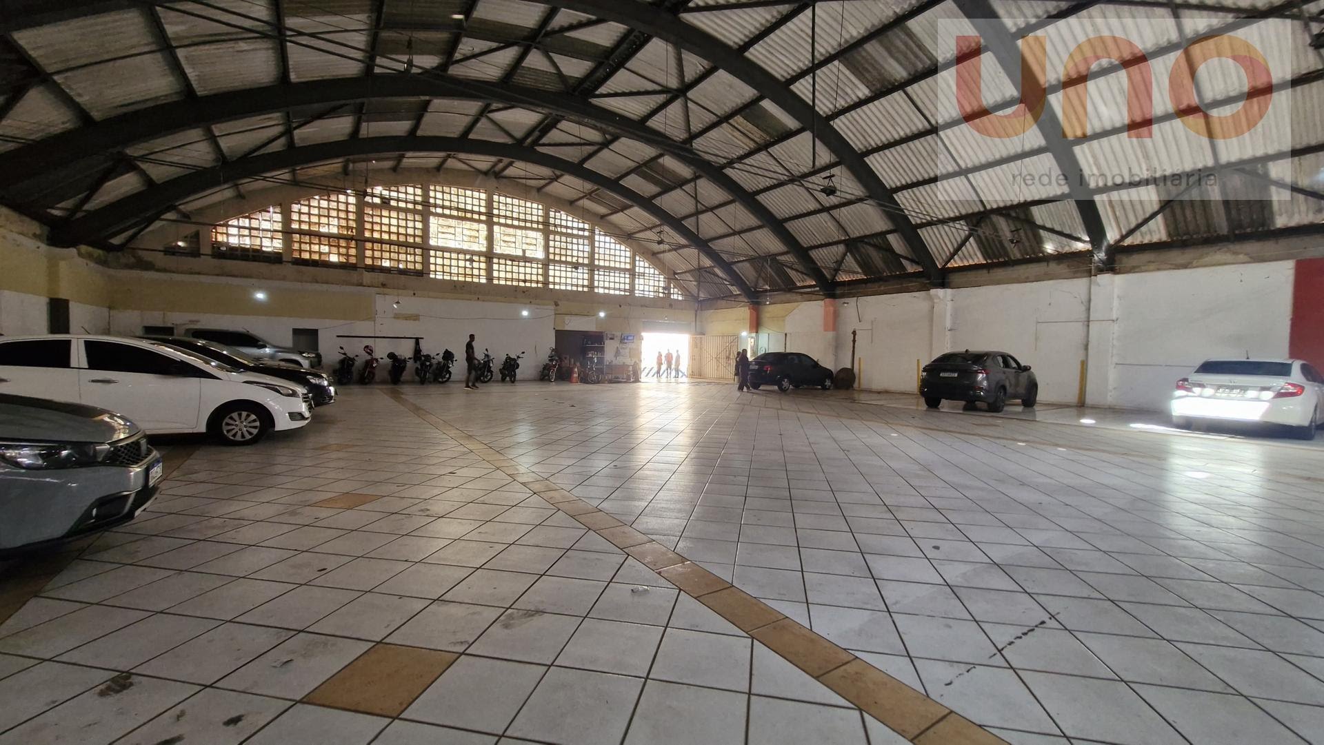 Comercial para alugar com 1 banheiro e 400m² no Amambai, Campo Grande (MS) — foto 15 de 17