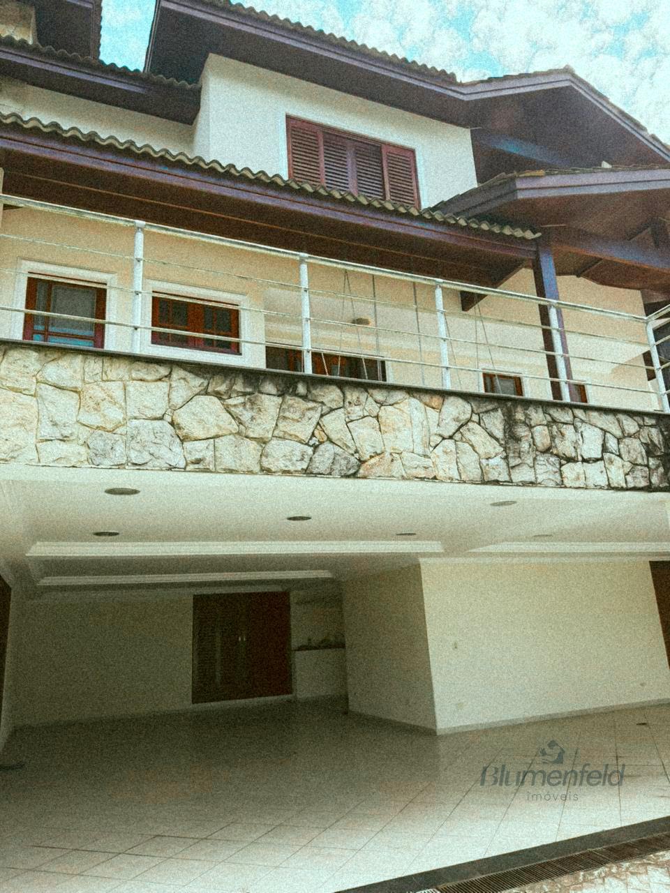 Casa para alugar com 5 quartos, 5 suítes e 10 vagas no Jardim Fazenda Rincão, Arujá (SP) — foto 4 de 30