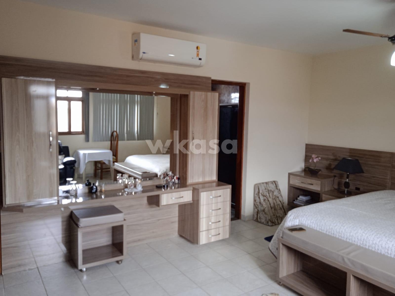 Casa à venda com 4 quartos, 2 suítes, 2 vagas e 248m² no Barcelona, Serra (ES) — foto 19 de 20