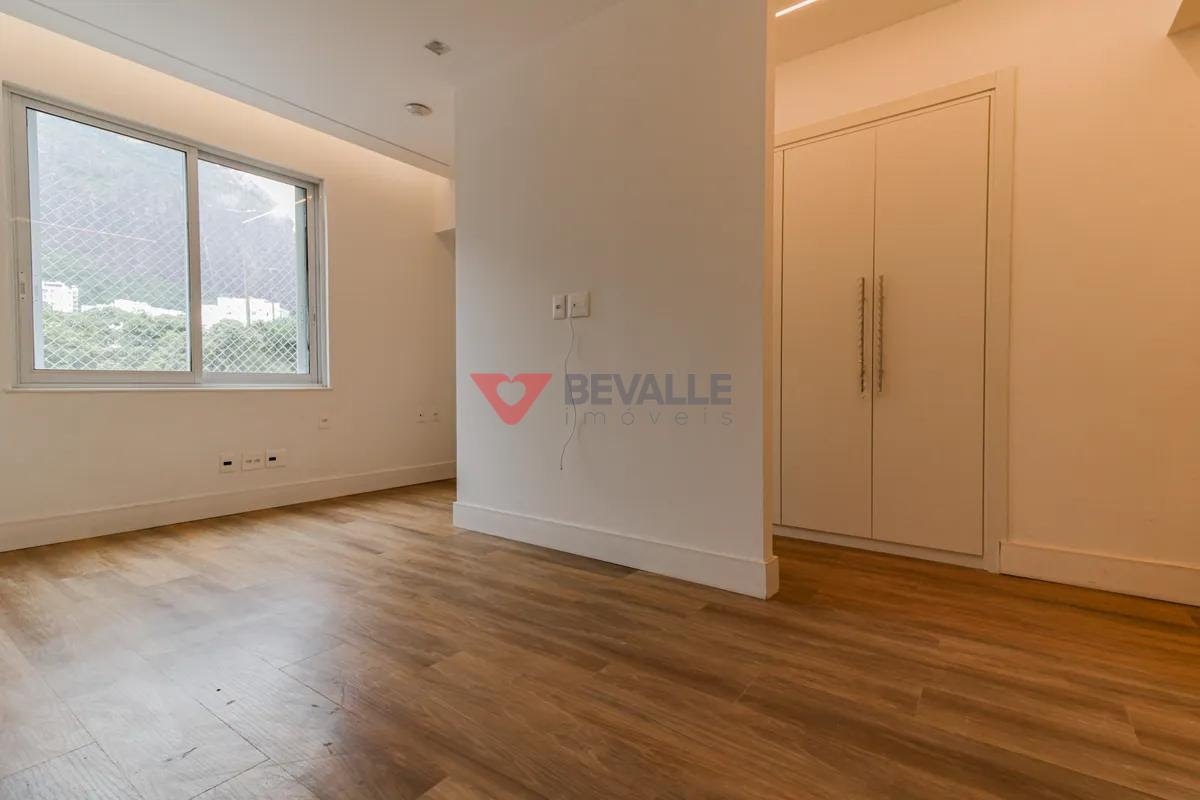 Apartamento à venda com 3 quartos, 1 suíte, 1 vaga e 197m² no Lagoa, Rio de Janeiro (RJ) — foto 10 de 30