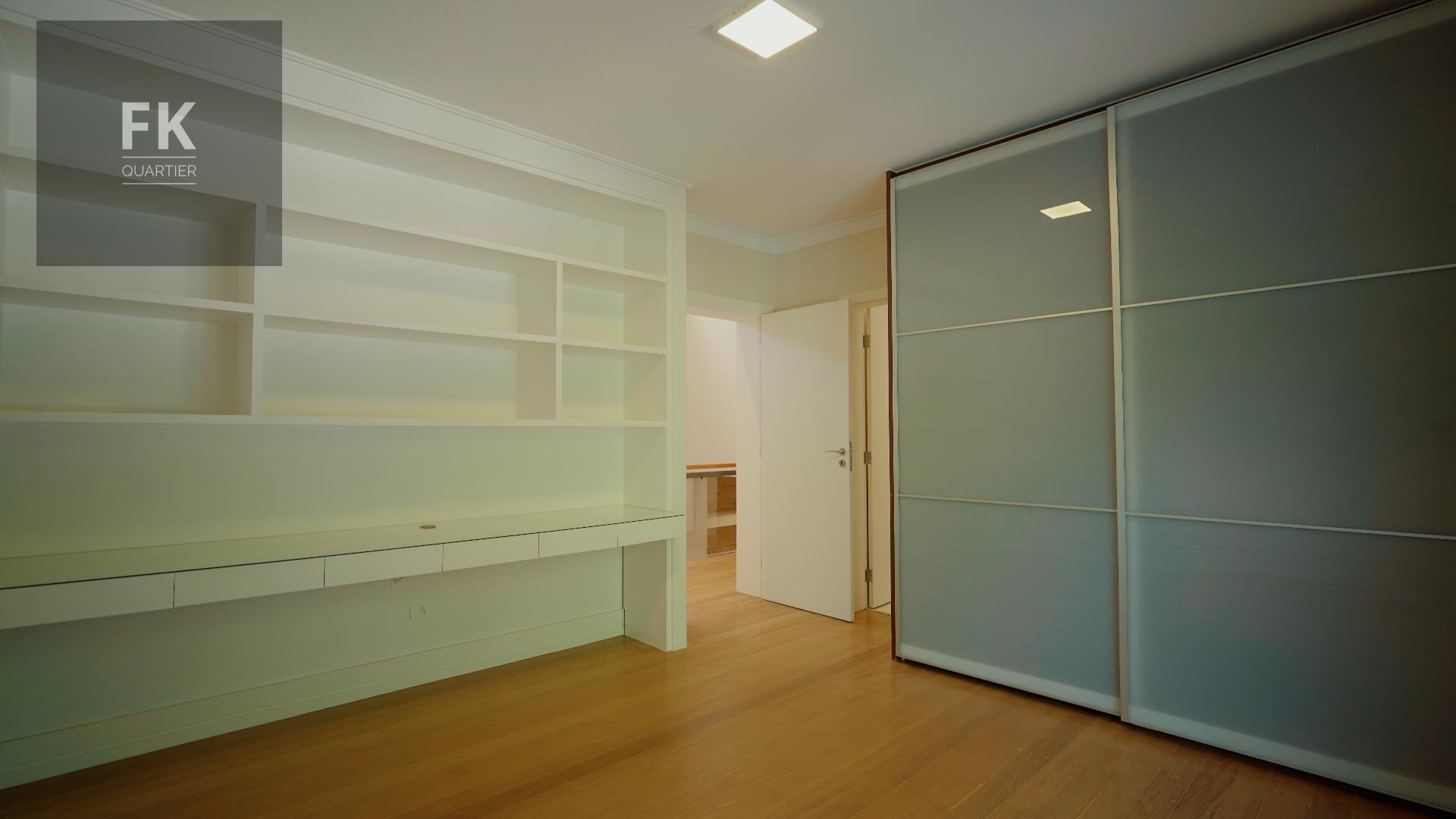 Casa à venda com 4 quartos, 4 suítes, 4 vagas e 360m² no Alphaville Conde II, Barueri (SP) — foto 27 de 30