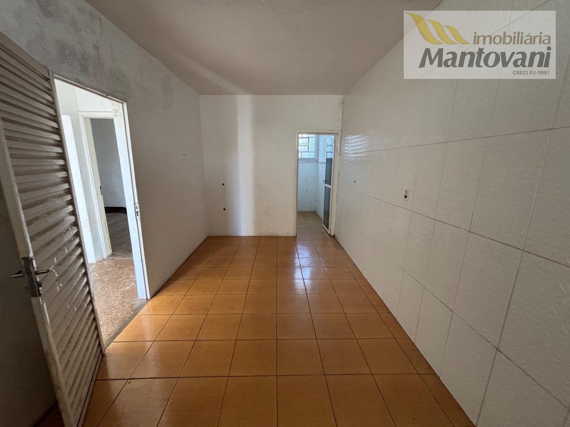 Casa à venda com 2 quartos, 1 banheiro, 1 vaga e 254m² no Centro, Tatuí (SP) — foto 4 de 15