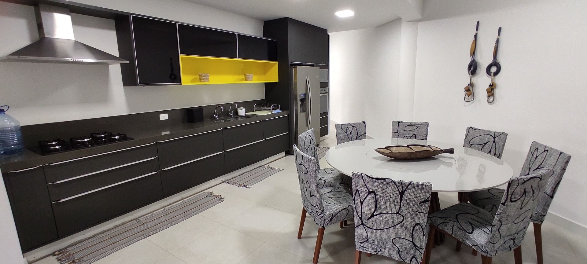 Apartamento para alugar com 3 quartos, 3 banheiros, 2 vagas e 163m² no Praia Grande, Ubatuba (SP) — foto 5 de 13