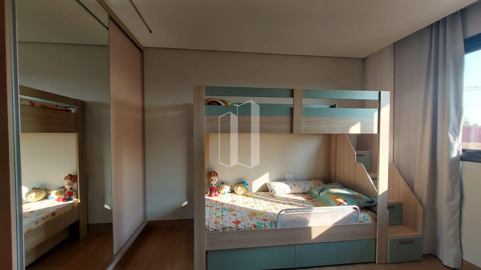 Casa à venda com 4 quartos, 3 suítes, 4 vagas e 212m² no Jardins Porto, Senador Canedo (GO) — foto 19 de 27
