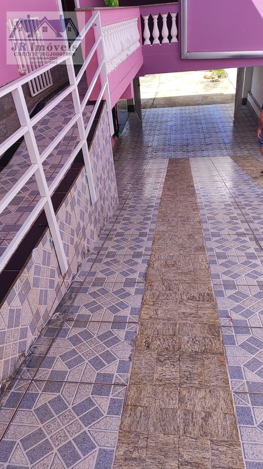 Casa à venda com 3 quartos, 1 suíte, 5 vagas e 1076m² no Estação, Piranguinho (MG) — foto 19 de 30