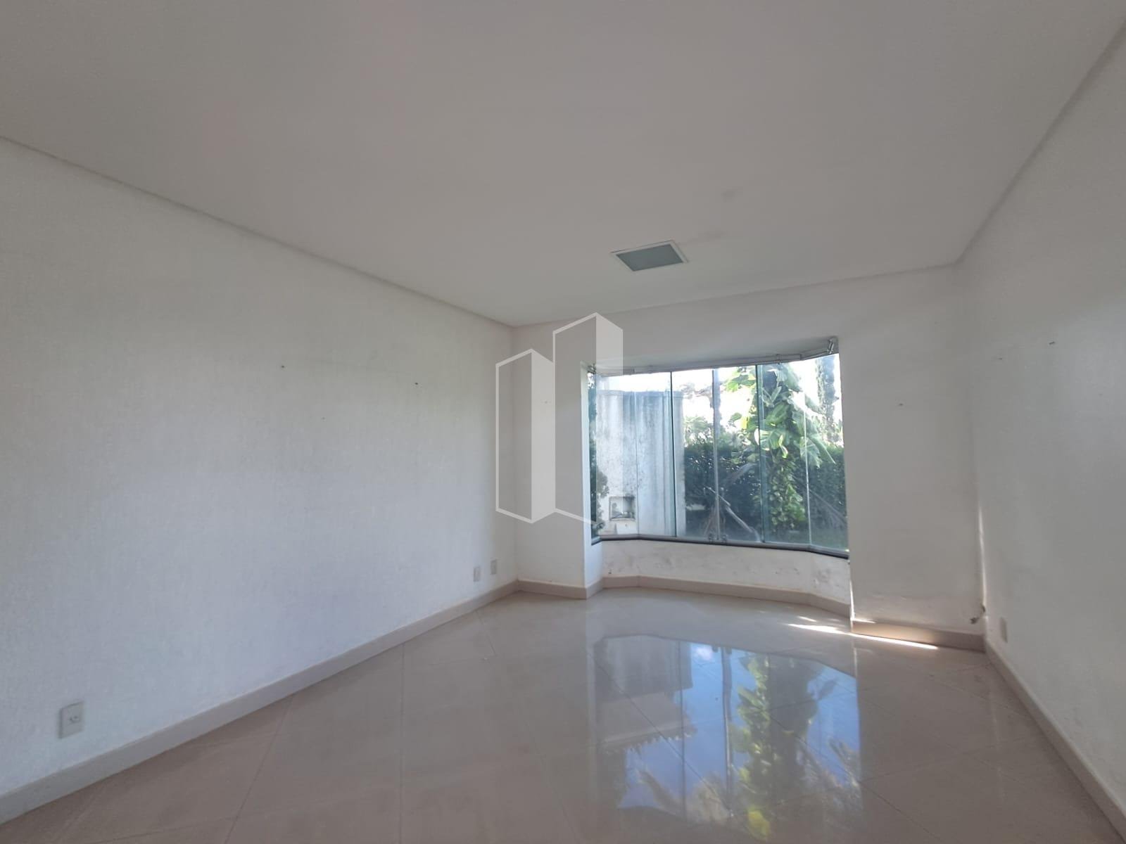 Casa à venda com 4 quartos, 3 suítes e 4 vagas no Residencial Granville, Goiânia (GO) — foto 14 de 30
