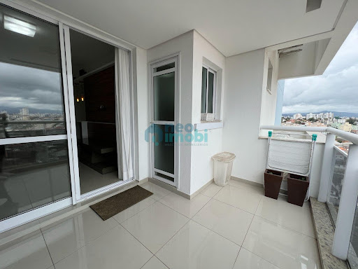 Apartamento em Barreiros  -  São José