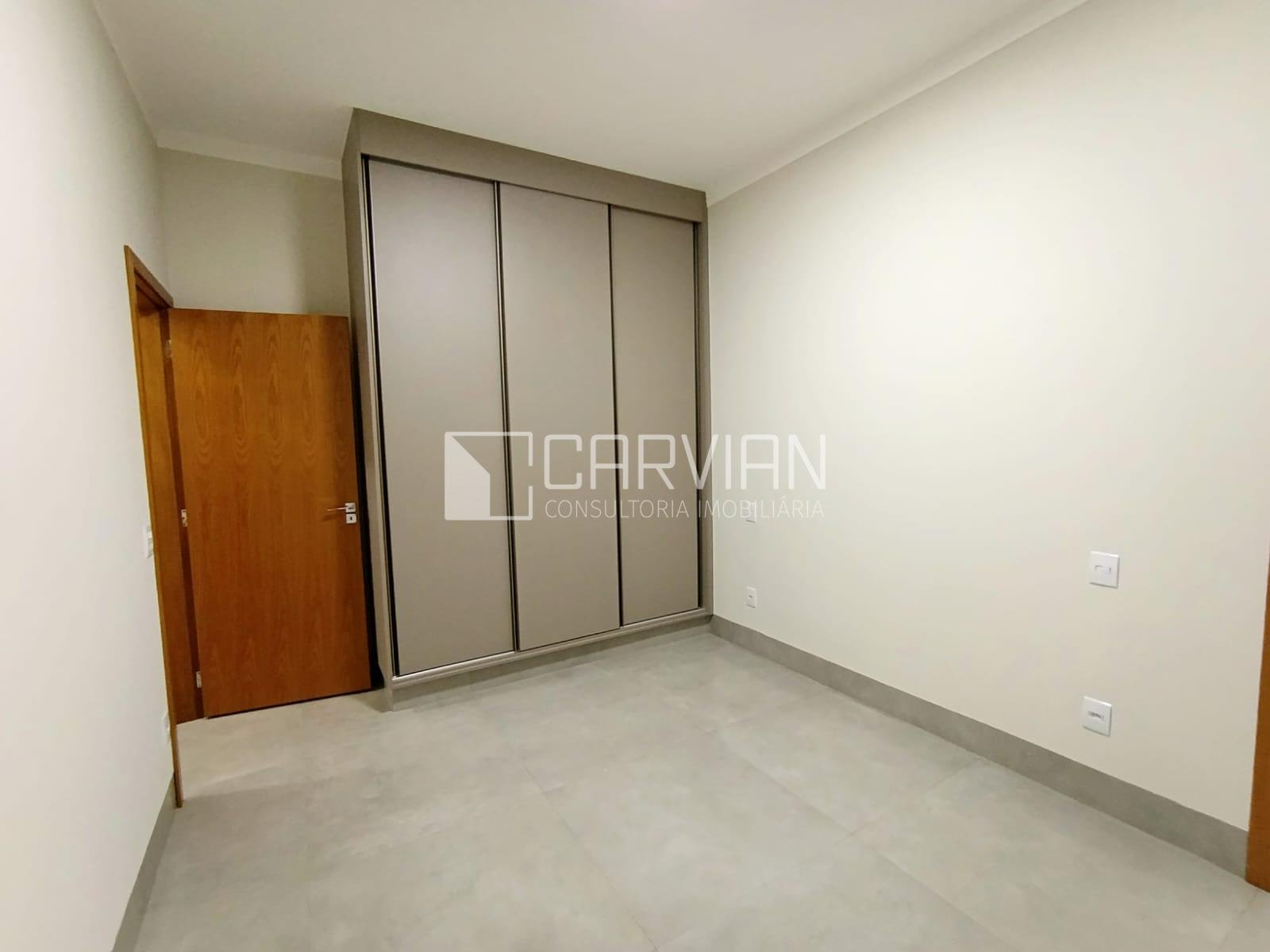 Casa à venda com 3 quartos, 1 suíte, 2 vagas e 136m² no Bonfim Paulista, Ribeirão Preto (SP) — foto 9 de 27