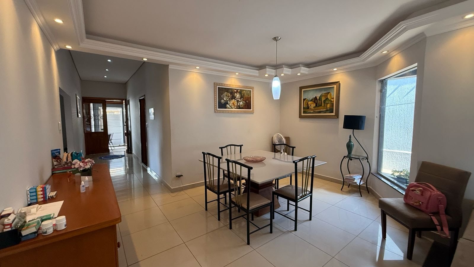 Casa à venda com 3 quartos, 3 banheiros, 3 vagas e 325m² no Parque Industrial Lagoinha, Ribeirão Preto (SP) — foto 4 de 30