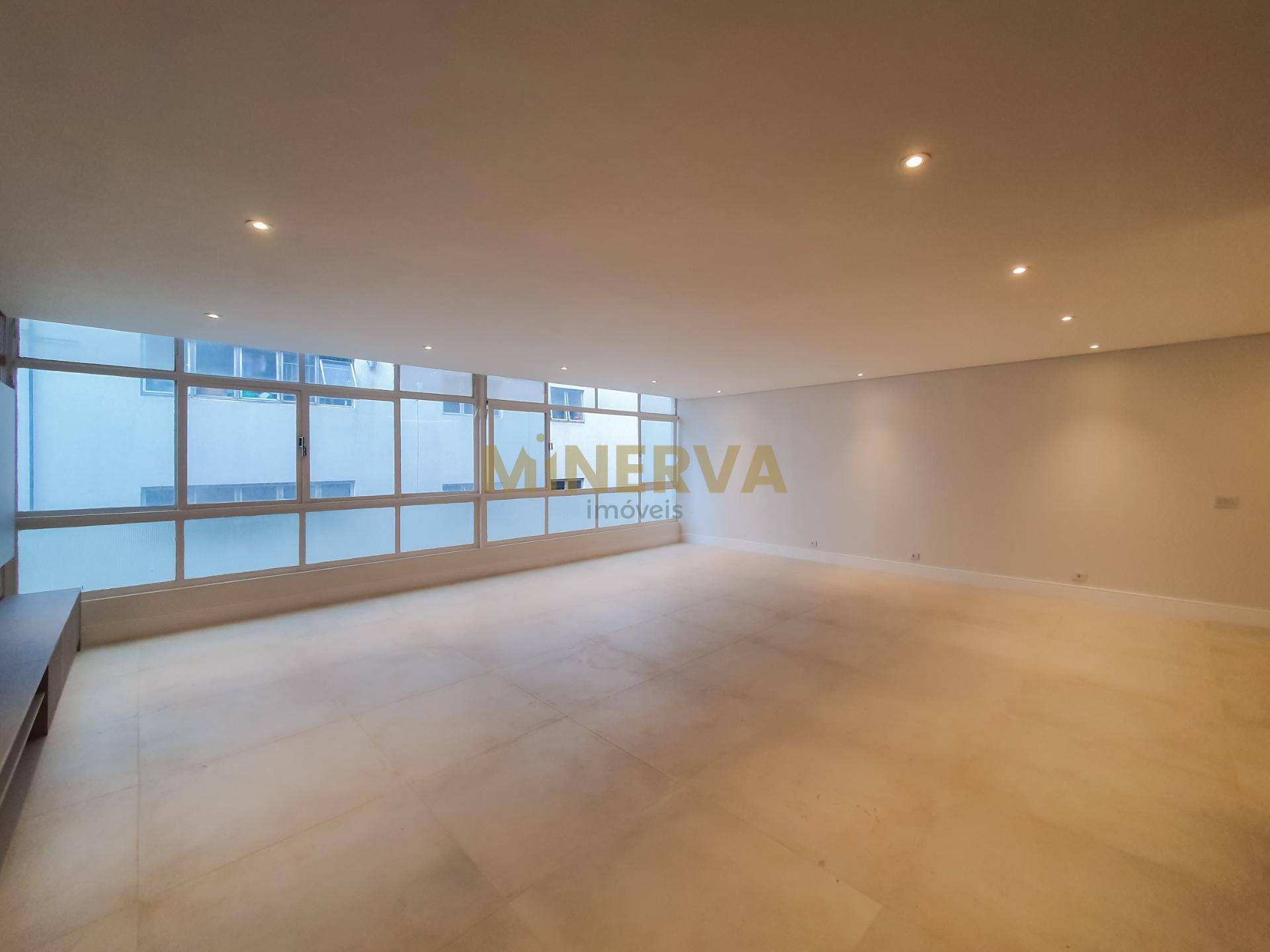 Apartamento à venda com 3 quartos, 2 suítes, 2 vagas e 243m² no Jardim Paulista, São Paulo (SP) — foto 11 de 28