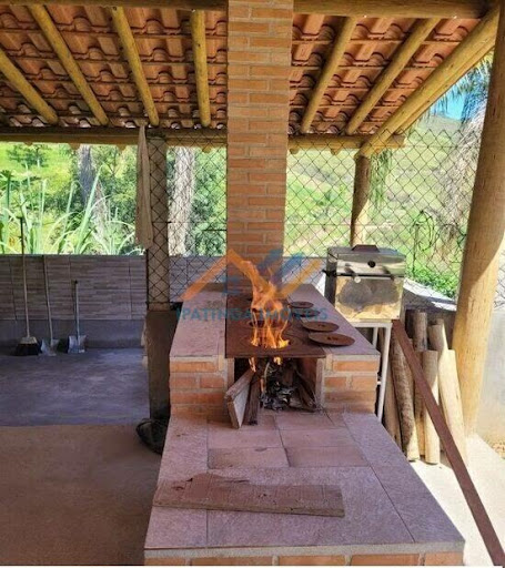 Fazenda à Venda em Antônio Dias | 480.000 m², 6 Dorms.