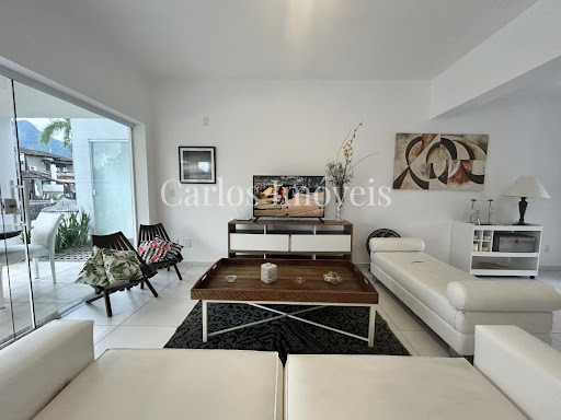 Casa para Locação em Angra dos Reis / RJ no bairro Ribeira