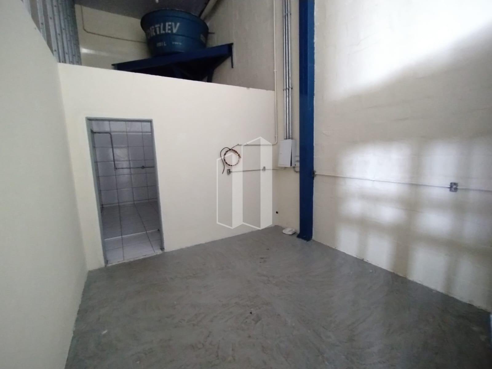Comercial para alugar com 2 banheiros, 8 vagas e 567m² no Itapoã, Aparecida de Goiânia (GO) — foto 16 de 27