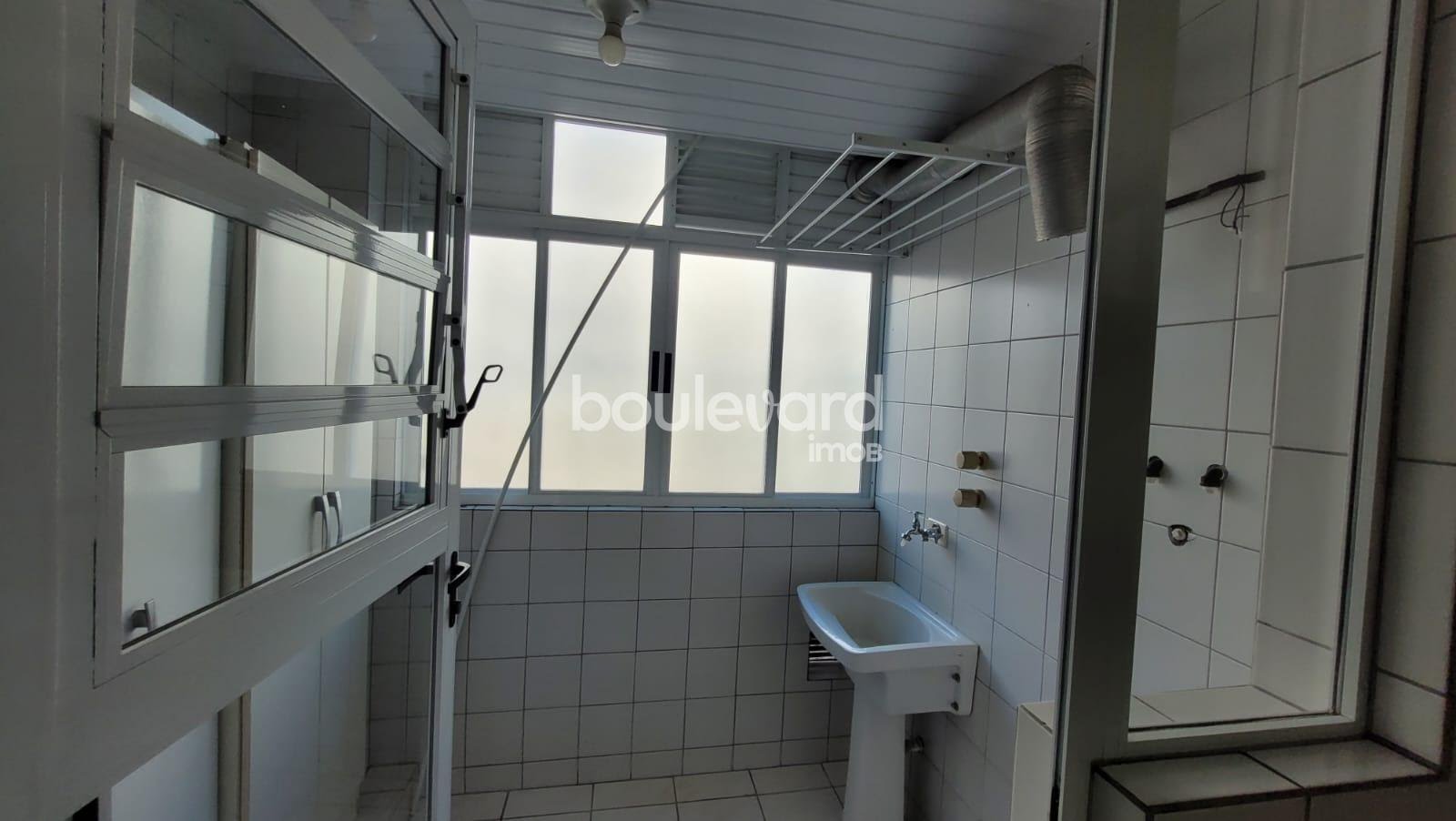 Apartamento à venda com 2 quartos, 1 suíte, 1 vaga e 74m² no Abraão, Florianópolis (SC) — foto 28 de 30