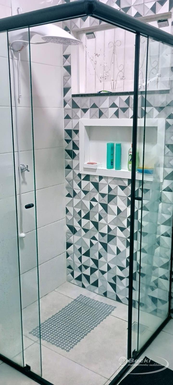 Casa à venda com 2 quartos, 2 banheiros, 2 vagas e 100m² no Itinga, Araquari (SC) — foto 3 de 9