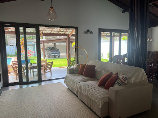 Casa à Venda em São Francisco, Porto Seguro: 3 Suítes, 312m²