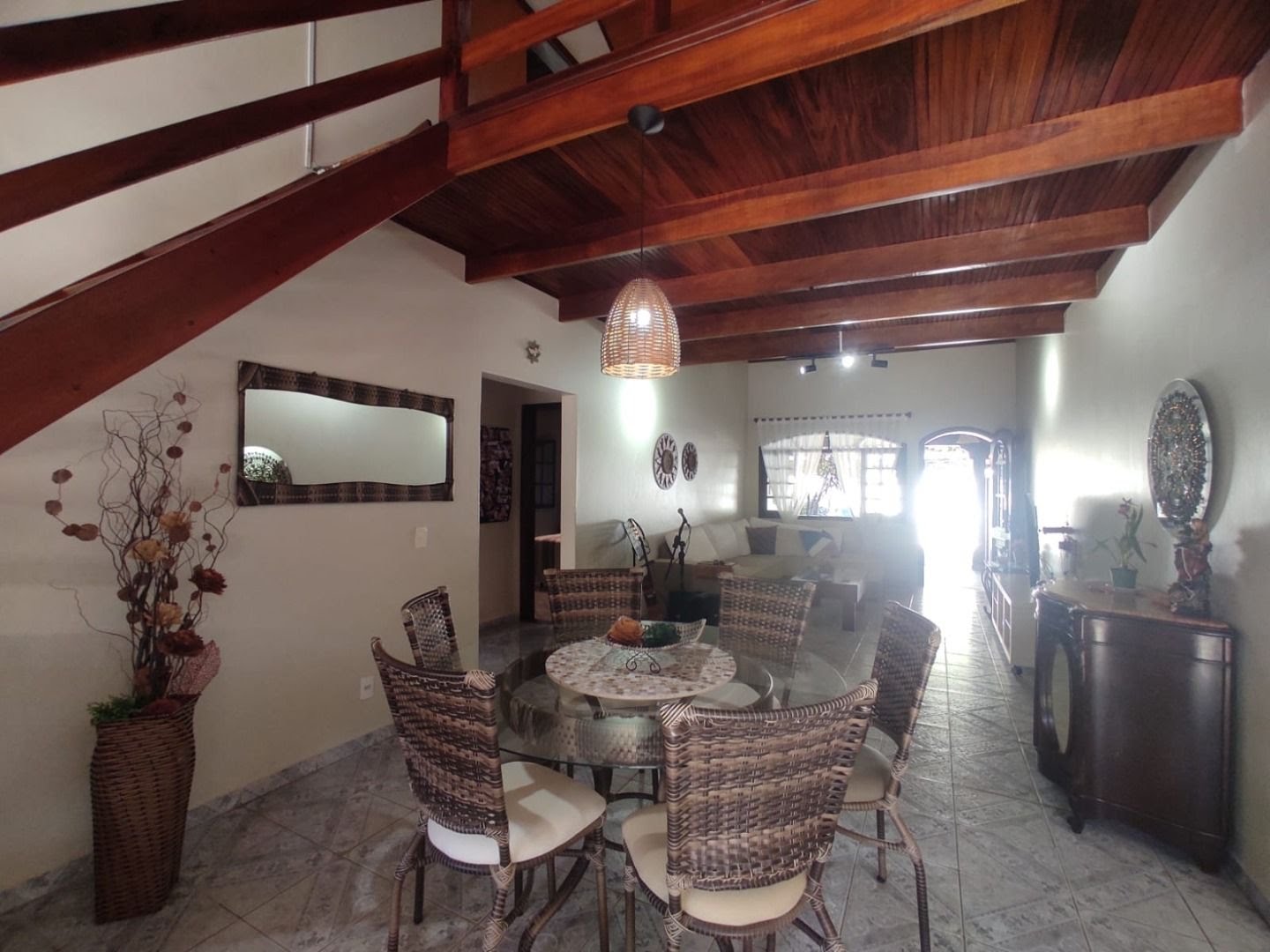 Casa à venda com 6 quartos, 5 banheiros, 4 vagas e 200m² no Itaguá, Ubatuba (SP) — foto 7 de 29