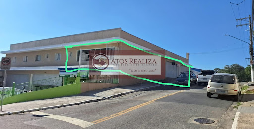 Galpão para Alugar no Jardim Santa Bárbara, SP – 170m², 2 Banheiros