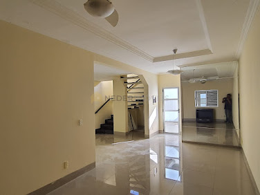 Casa de Condomínio em Araes  -  Cuiabá
