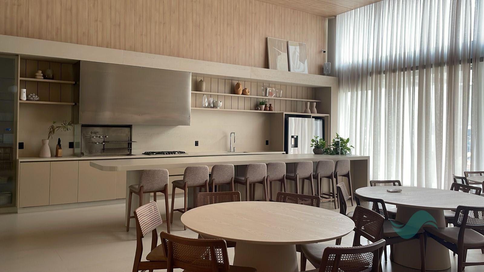 Cobertura à venda com 3 quartos, 3 suítes, 2 vagas e 216m² no Jurerê, Florianópolis (SC) — foto 15 de 16