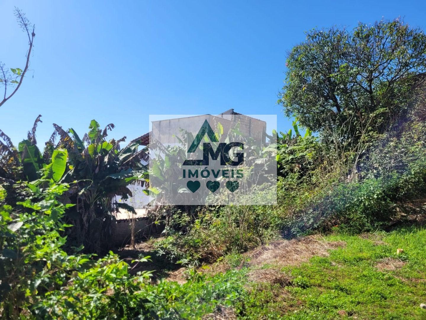 Terreno à venda com 640m² de terreno no Pero Dois, Três Corações — foto principal