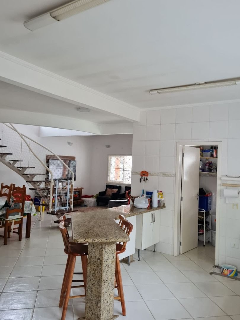 Casa à venda com 3 quartos, 3 banheiros, 4 vagas e 173m² no Parque Vivamar, Ubatuba (SP) — foto 5 de 9