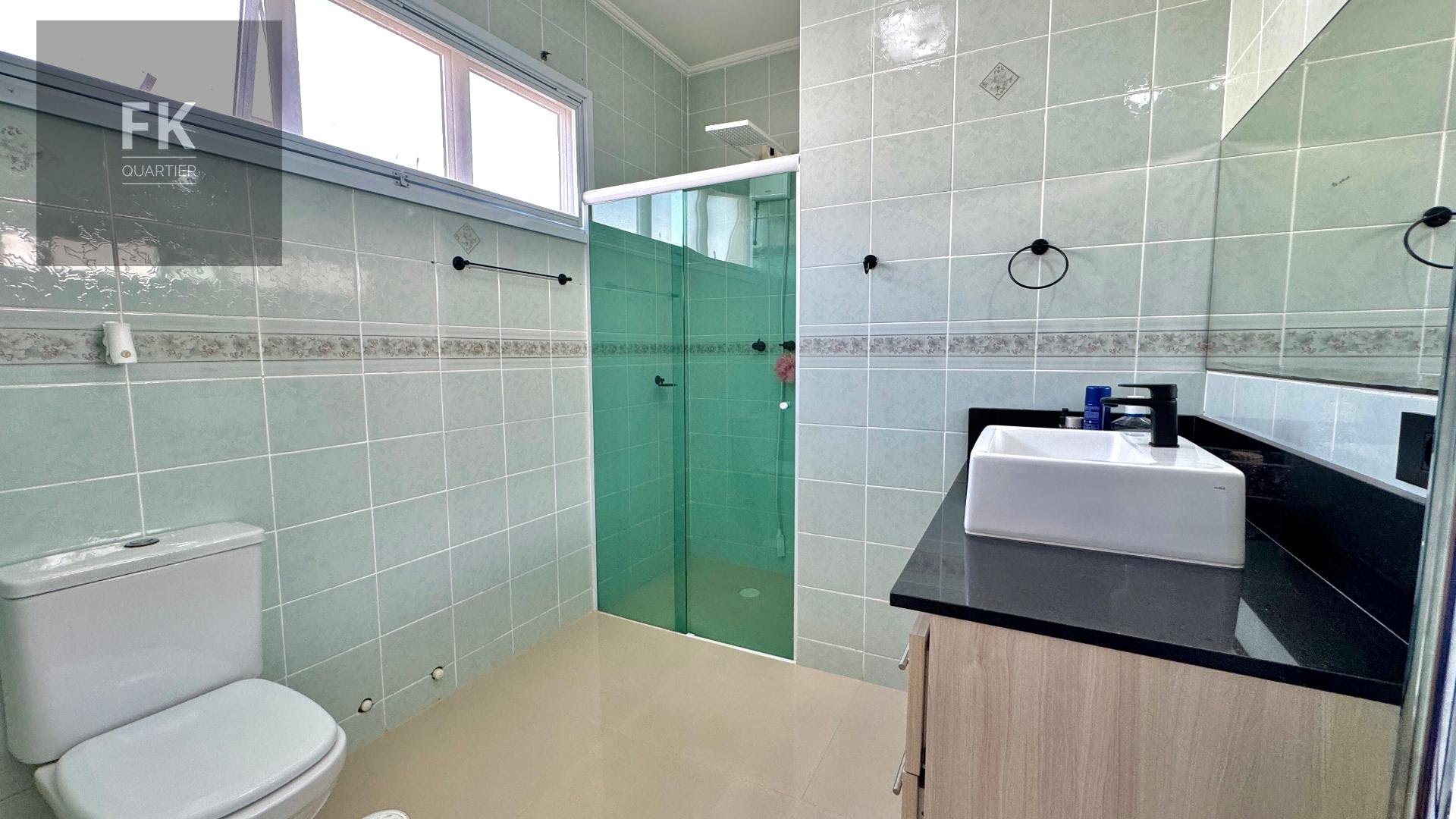 Casa à venda com 4 quartos, 2 suítes, 4 vagas e 360m² no Alphaville, Santana de Parnaíba (SP) — foto 14 de 18