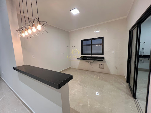 Casa à venda no Condomínio Villagio Wanel – Sorocaba/SP 143m² de área construída, 03 dormitórios, sendo 3 suítes, 01 com closet e 04 vagas de garagem.