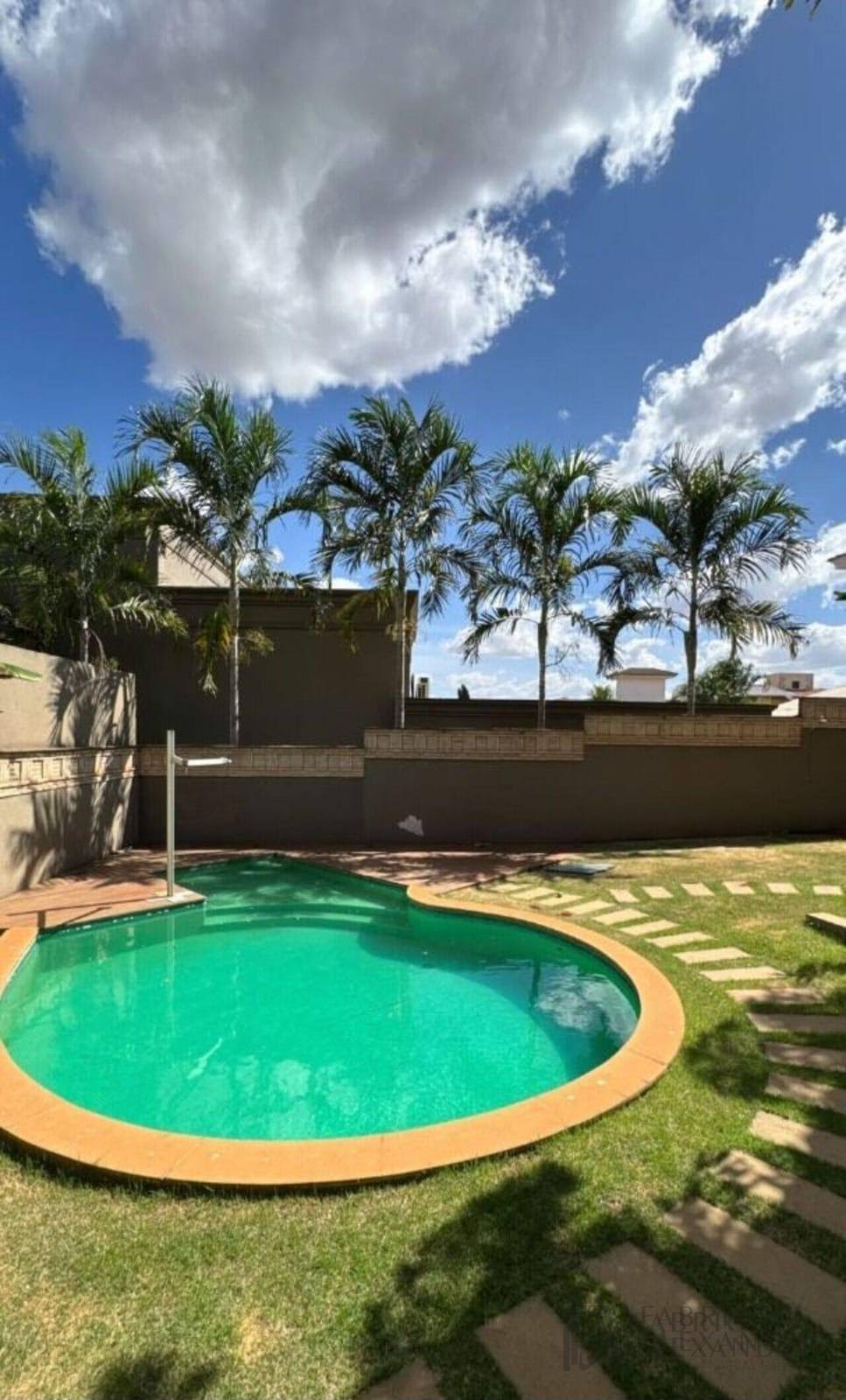 Casa à venda com 3 quartos, 3 suítes, 4 vagas e 334m² no Parque Residencial Damha, São José do Rio Preto (SP) — foto 4 de 27