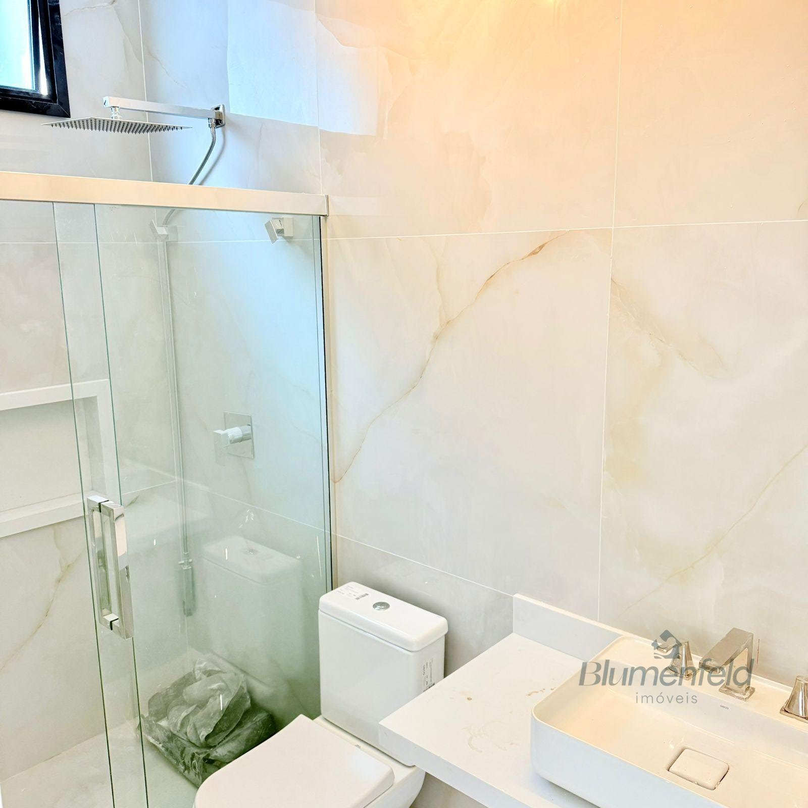 Casa à venda com 4 quartos, 4 suítes, 5 vagas e 134m² no Condomínio Real Park, Arujá (SP) — foto 16 de 18