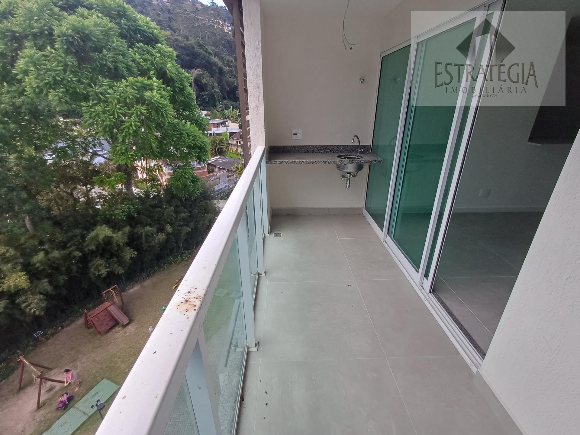 Apartamento à venda com 2 quartos, 1 suíte, 1 vaga e 69m² no Retiro, Petrópolis (RJ) — foto 12 de 22