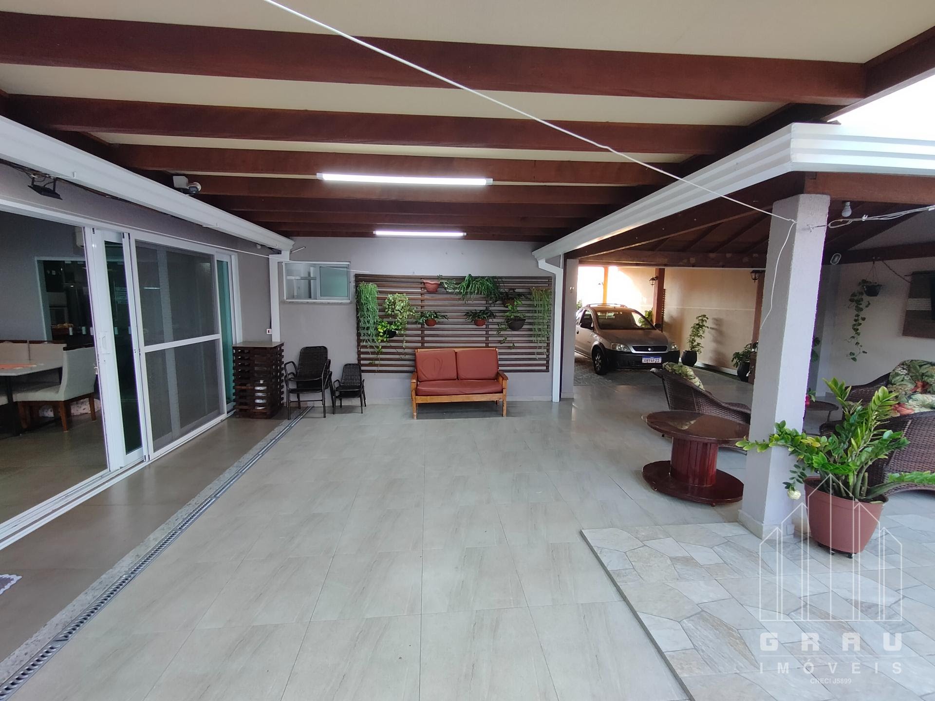 Casa no Jardim Lancaster  -  Foz do Iguaçu