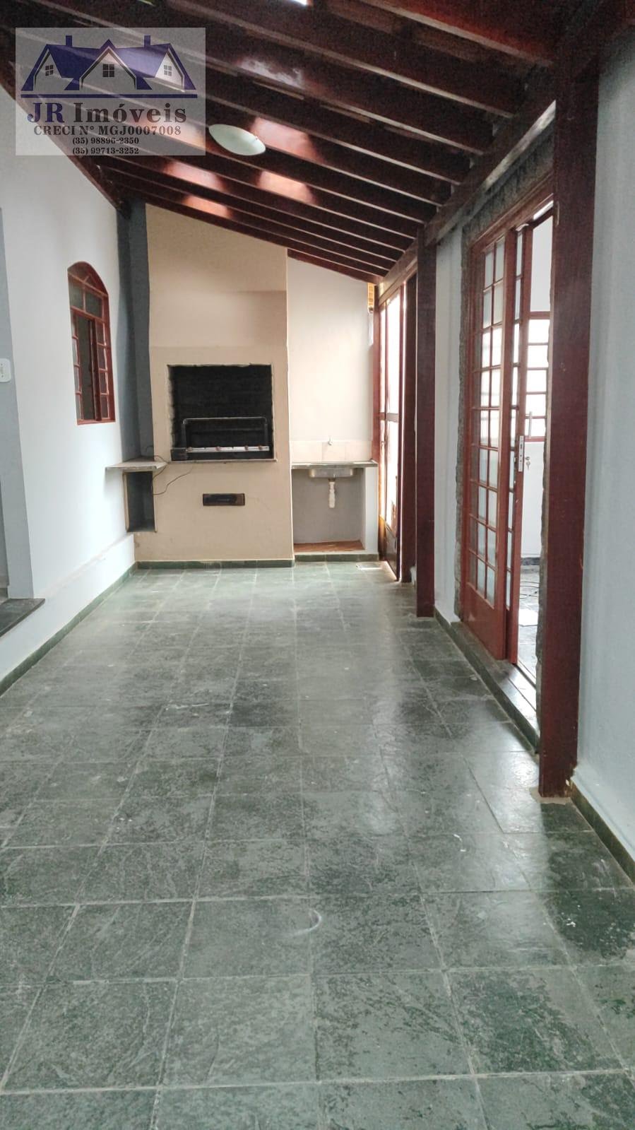 Casa à venda com 3 quartos, 2 banheiros e 1 vaga no Vila Isabel, Itajubá (MG) — foto 15 de 28