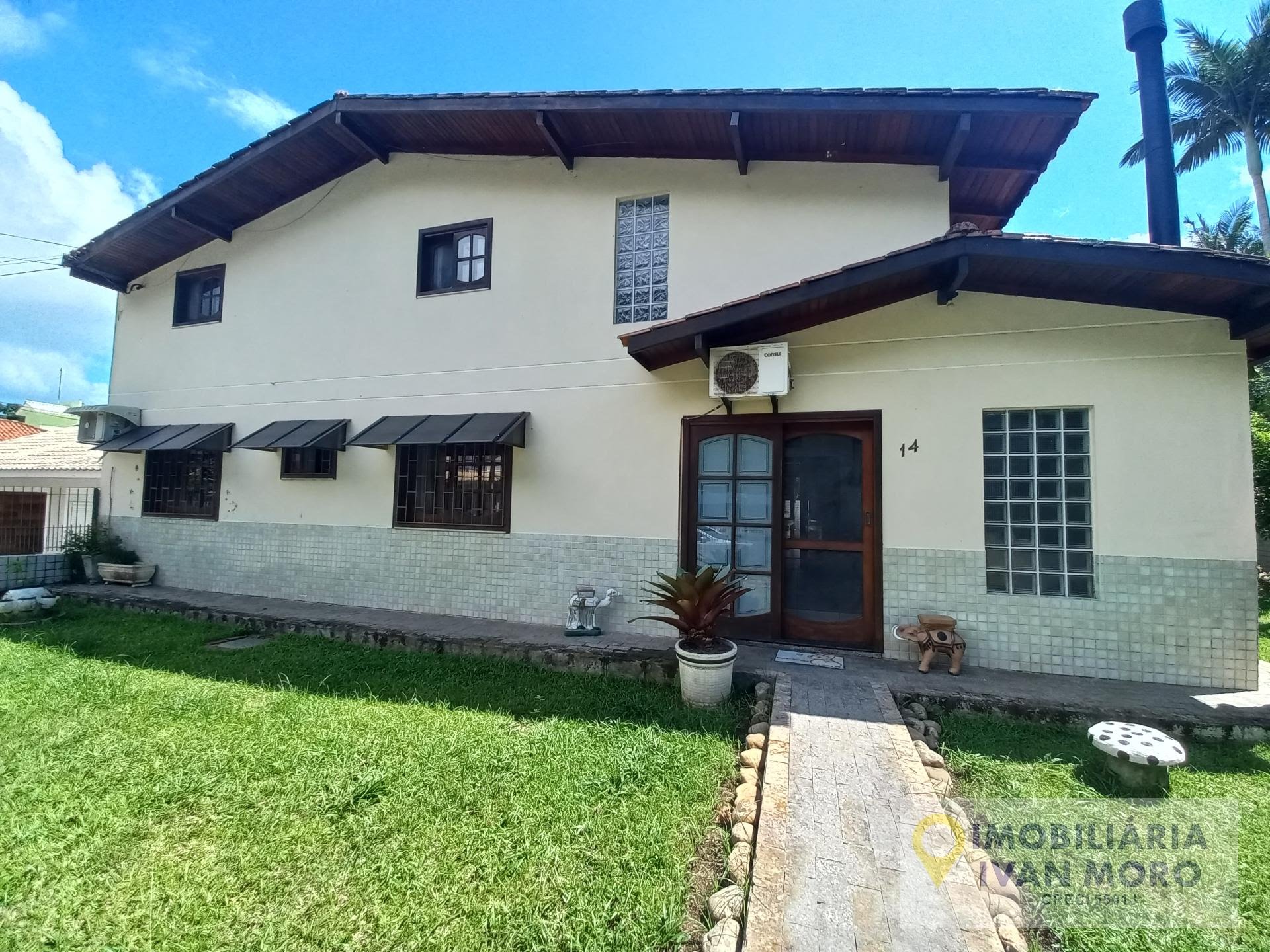 Casa à venda com 5 quartos, 2 suítes, 4 vagas e 219m² no Daniela, Florianópolis (SC) — foto 14 de 30
