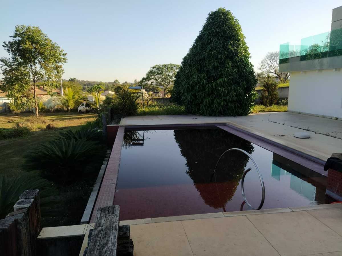 Casa à venda com 9 quartos, 1 suíte, 5 vagas e 850m² no Condomínio Belvedere, Esmeraldas (MG) — foto 25 de 30