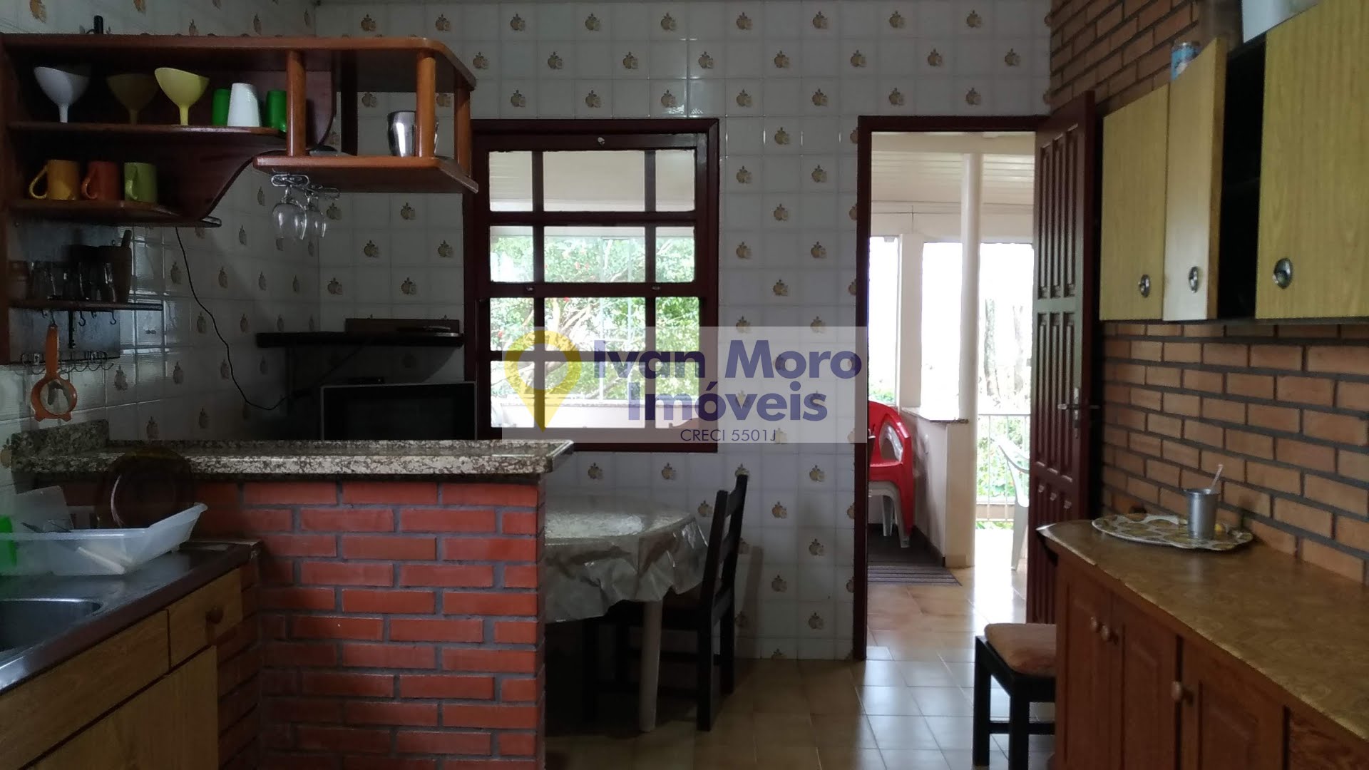 Casa para alugar com 4 quartos, 1 suíte, 4 vagas e 200m² no Daniela, Florianópolis (SC) — foto 2 de 30