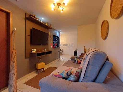 Casa triplex à venda no Pechincha: 216m², 3 quartos, 2 vagas