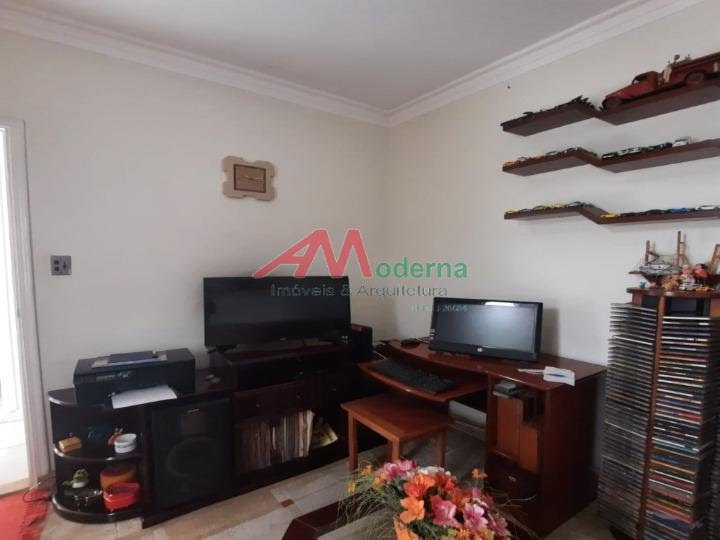 Casa à venda com 4 quartos, 1 suíte, 4 vagas e 179m² no Rudge Ramos, São Bernardo do Campo (SP) — foto 7 de 27